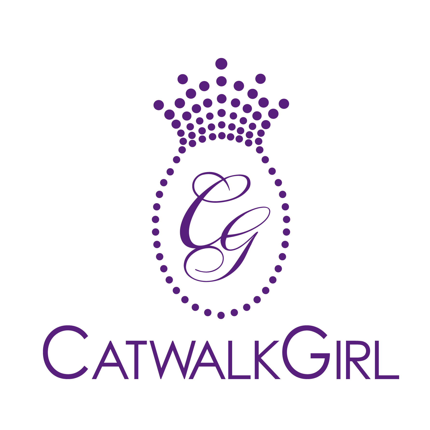 凱渥自創美妝品牌與CatwalkGirl時尚網。